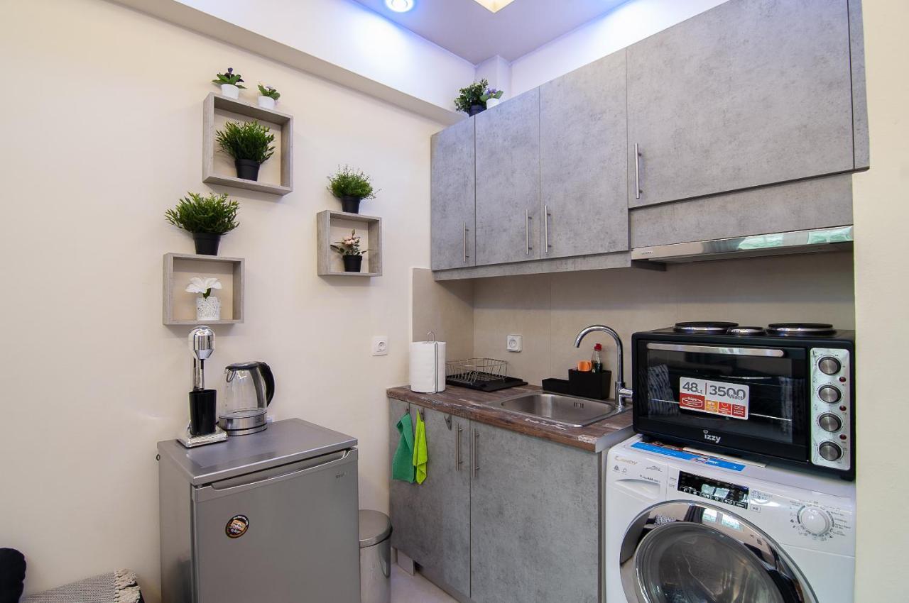 Modern Studio For 4 In Glyfada Apartamento Atenas Exterior foto